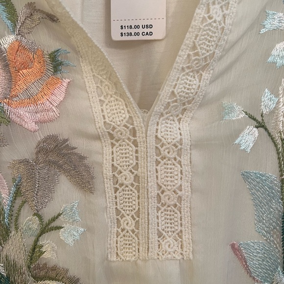 Anthropologie Tiny Hartford Embroidered Top . - Picture 5 of 5